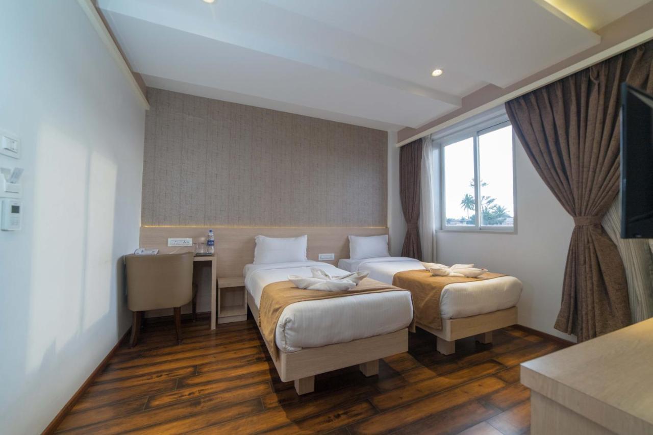 Zip By Spree Hotels Samudra Belgaum Exterior photo