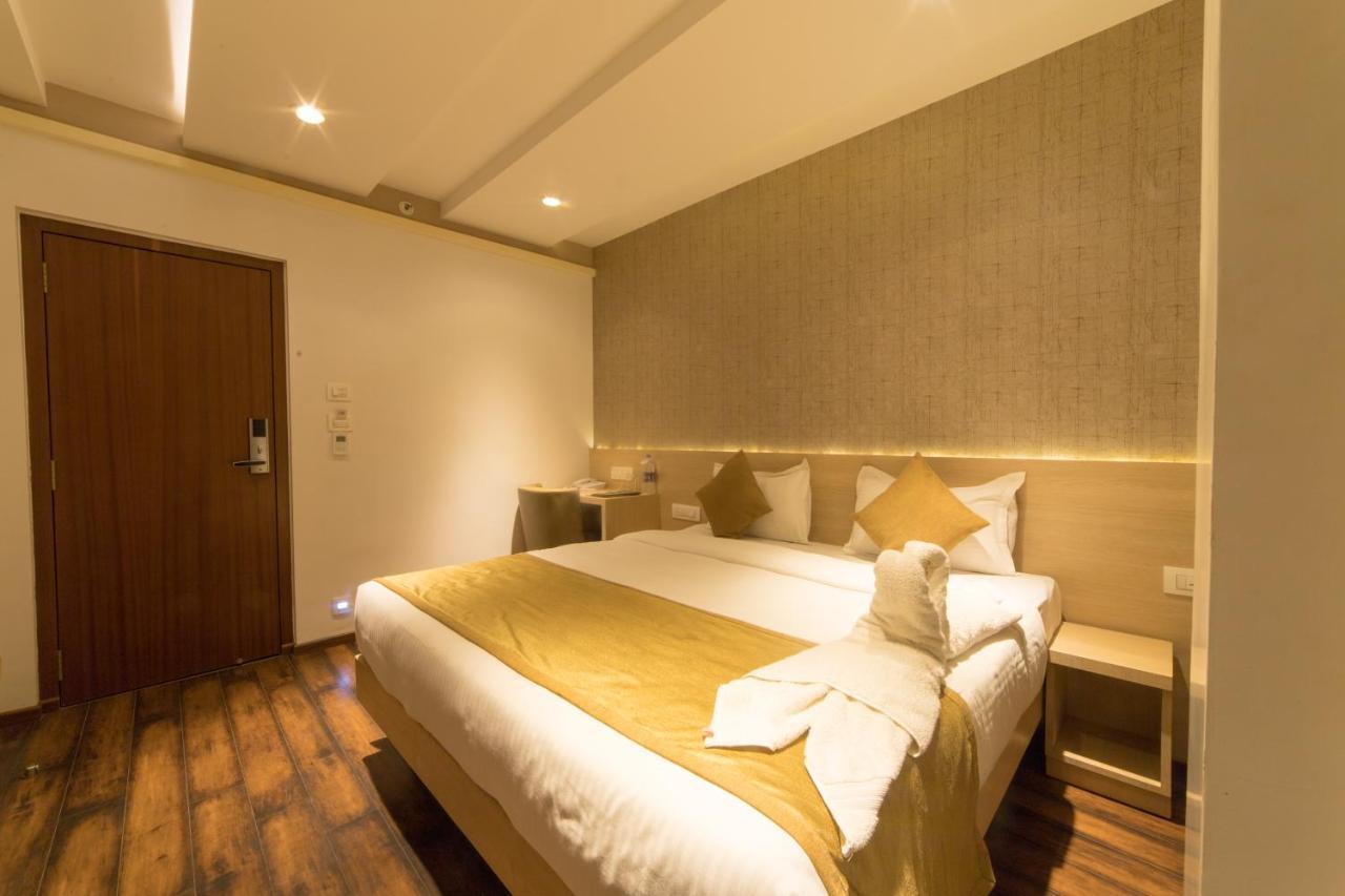 Zip By Spree Hotels Samudra Belgaum Exterior photo